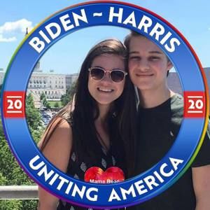 Meet your Posher, Carolyn